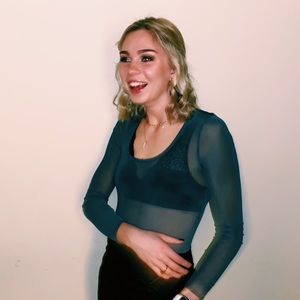 Meet your Posher, Casey